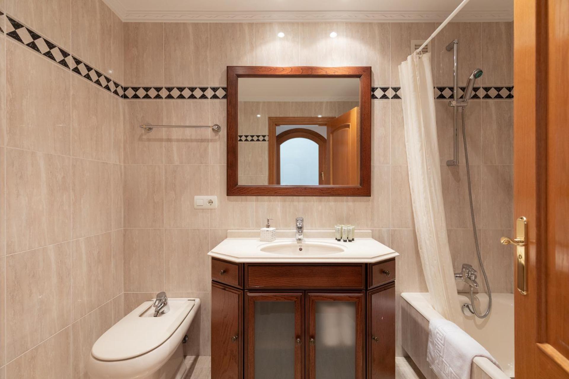 Santuiturri - Baskeyrentals Zarautz Ngoại thất bức ảnh